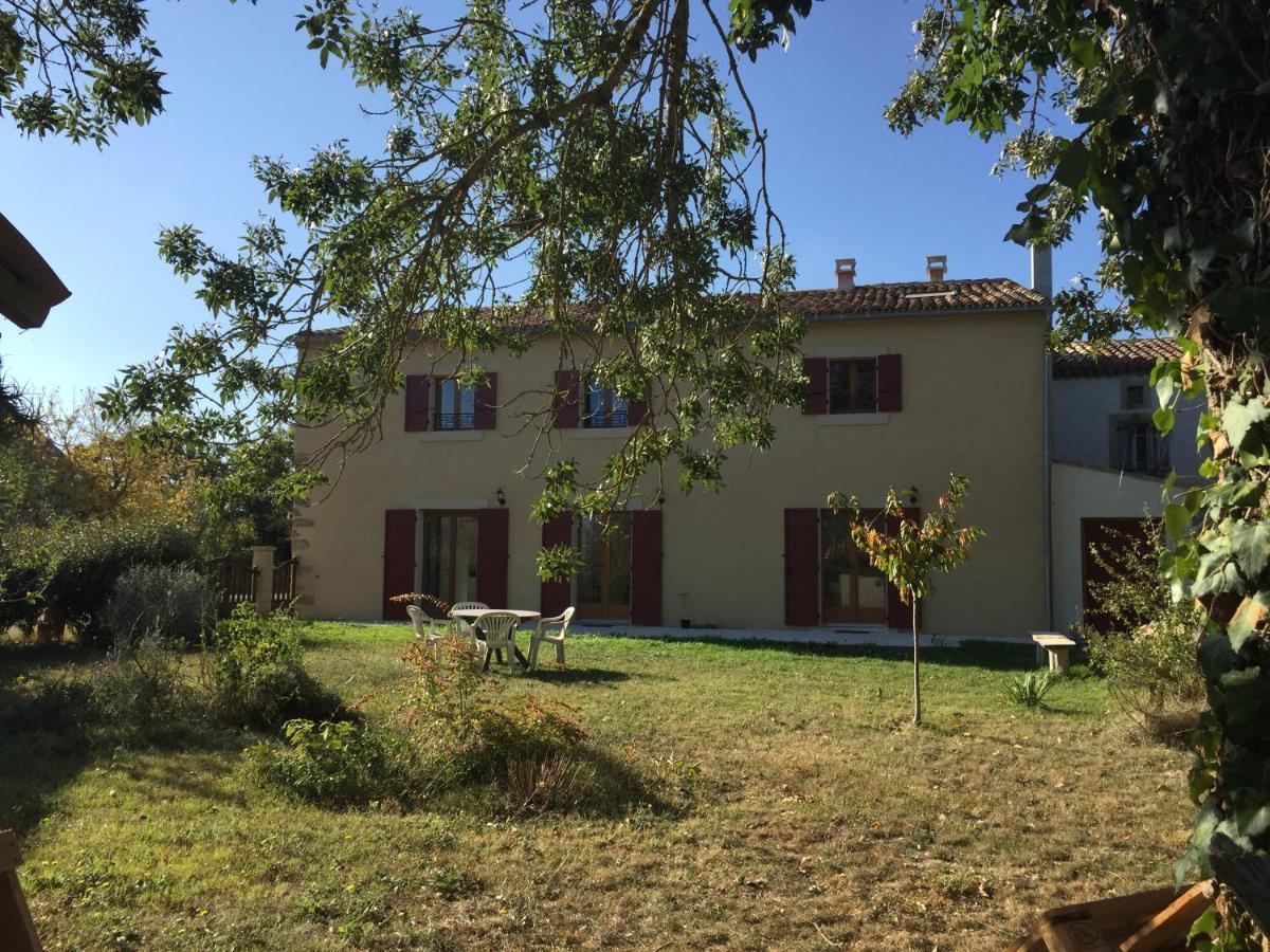 La Maison Ocre Saint-Julien-de-Briola Luaran gambar