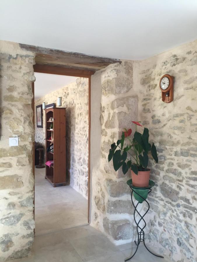 La Maison Ocre Saint-Julien-de-Briola Luaran gambar